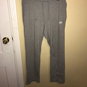 Nike men’s sweatpants
