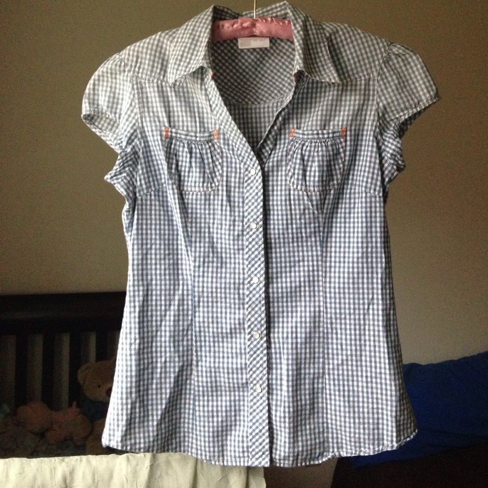 Arizona Jean Company button up Tee