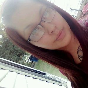 Meet your Posher, Jaymee