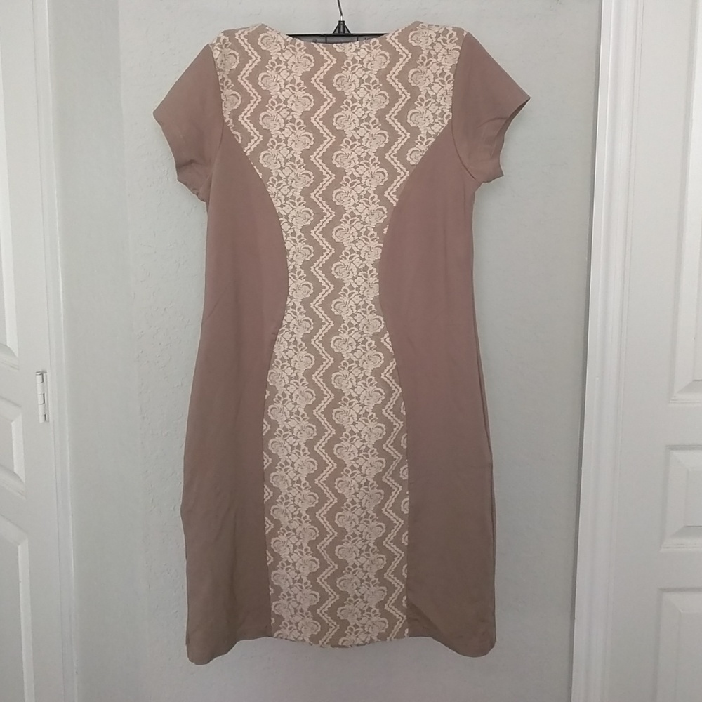 Dress - Picture 2 of 3
