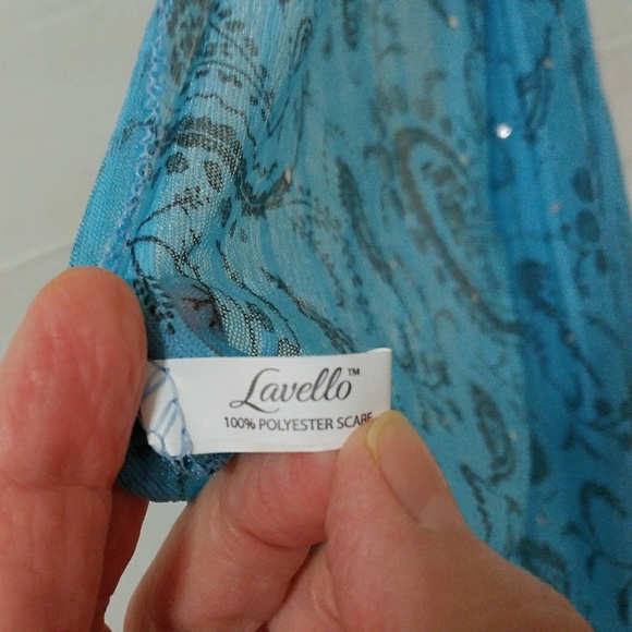 Scarf - Picture 3 of 3