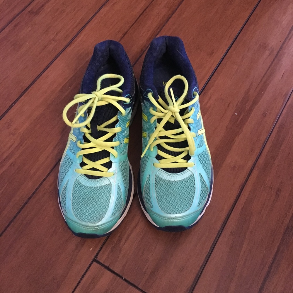 Women's Sneakers
