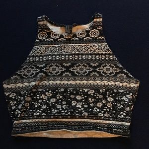 Basic floral crop top