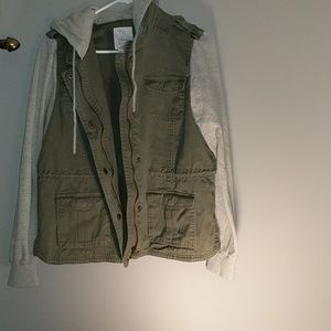 Cargo jacket with cotton hood&sleeves.