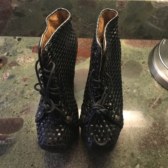 Jeffrey Campbell Shoes - 🖤 Black Woven ‘Lita’ by Jeffrey Campbell