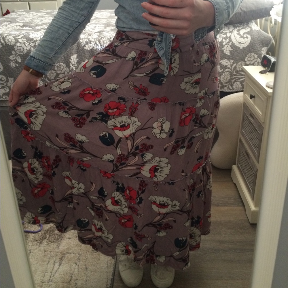 Floral Azel Hazel Long vintage floral style skirt
