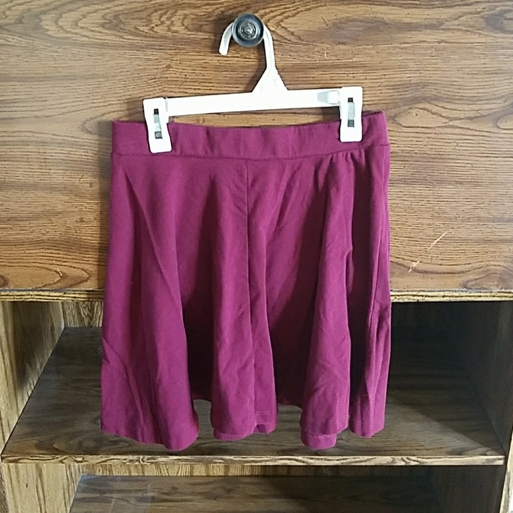 Maroon skater skirt