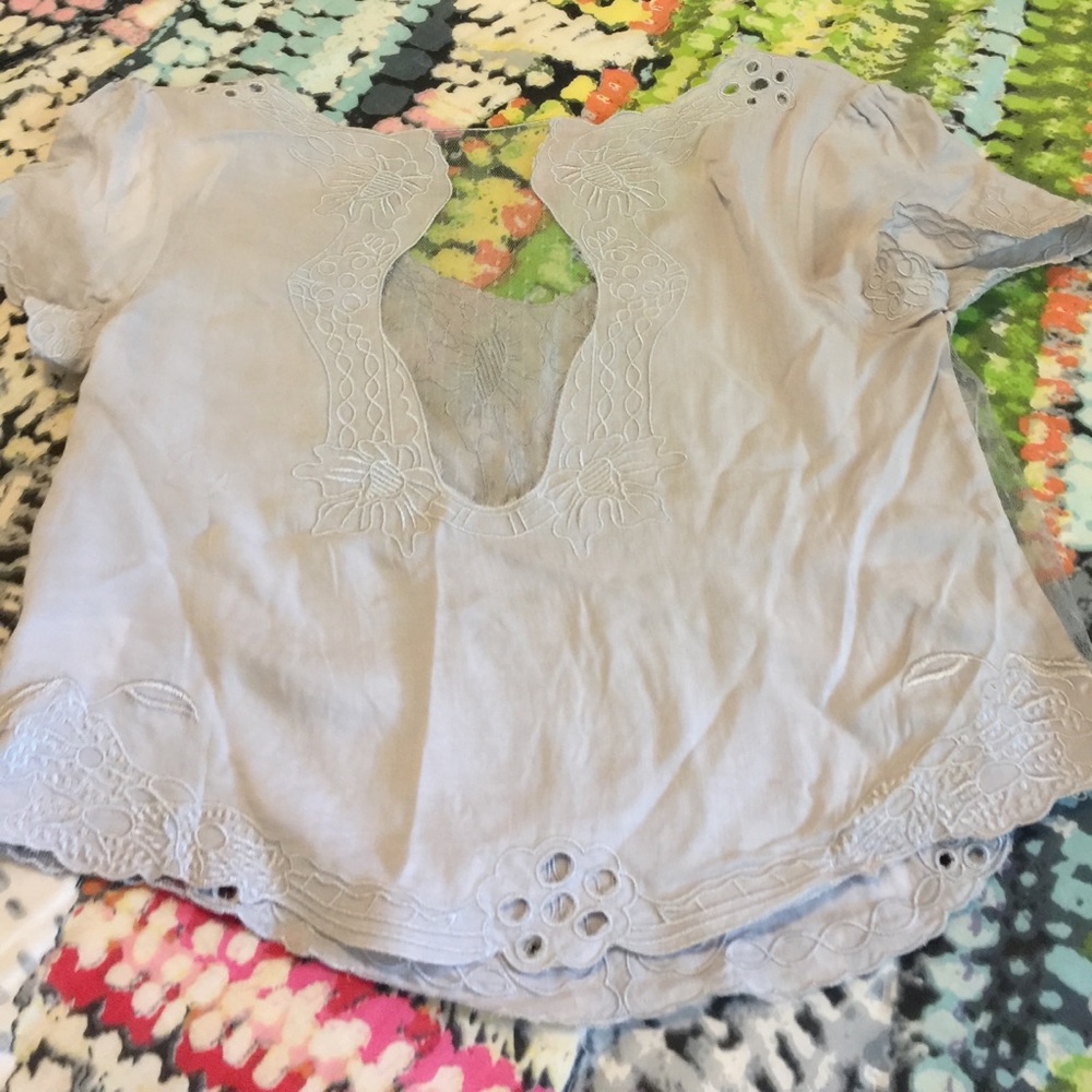 Never worn. Periwinkle tee