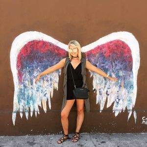 Meet your Posher, Bea