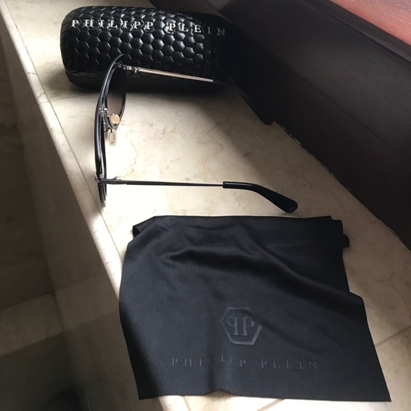 Philipp Plein Hope Sunglasses