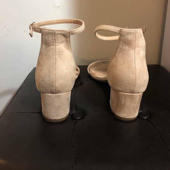 *SOLD* Nude Suede Block Heel Sandal - Picture 3 of 4