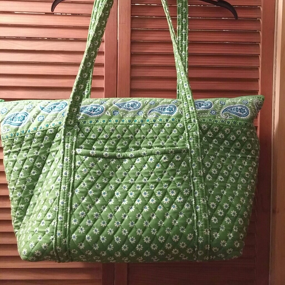 Vera Bradley tote bag
