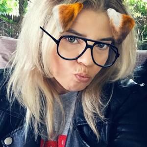 Meet your Posher, Michele