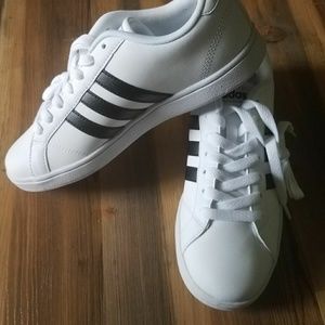 Adidas NEO Baseline traditional Women's Shoe US7