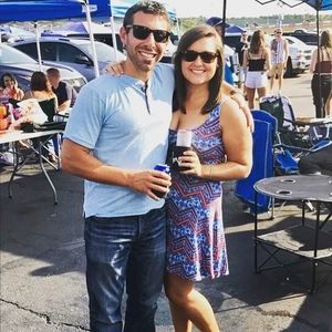 Meet your Posher, Sam