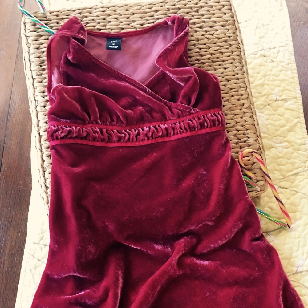 EUC Gap Red velvet tank dress size 8 girls