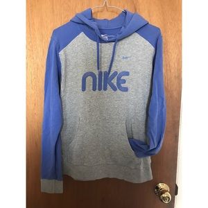 Nike Hoodie 🎾