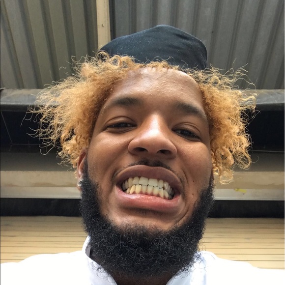 Meet your Posher, Terence - Picture 1 of 1