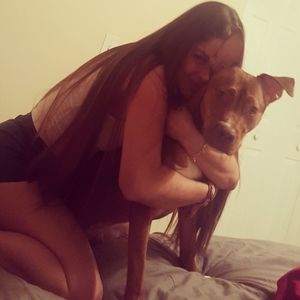 Meet your Posher, Cintia