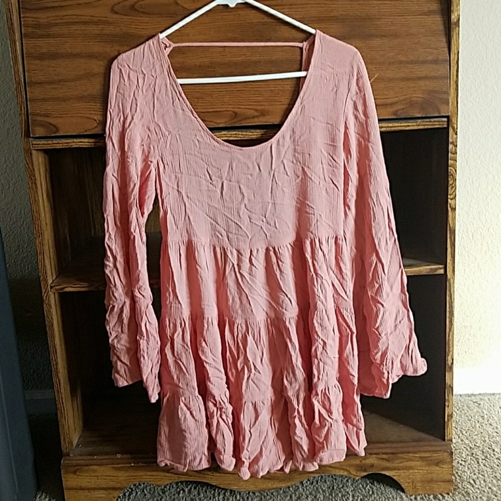 Bell sleeve open back tunic dress