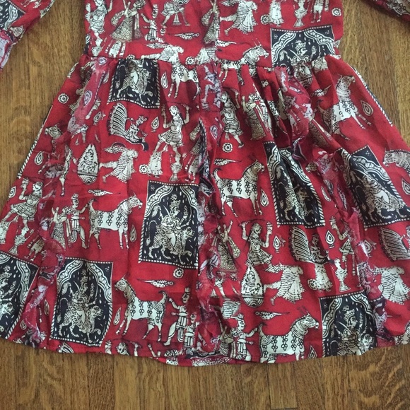 Flowey chiffon dress medium - Picture 8 of 8