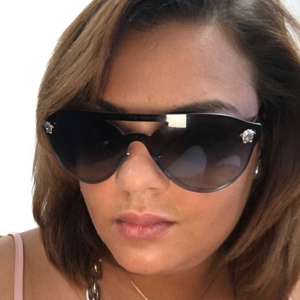 Versace Glasses - Picture 3 of 3