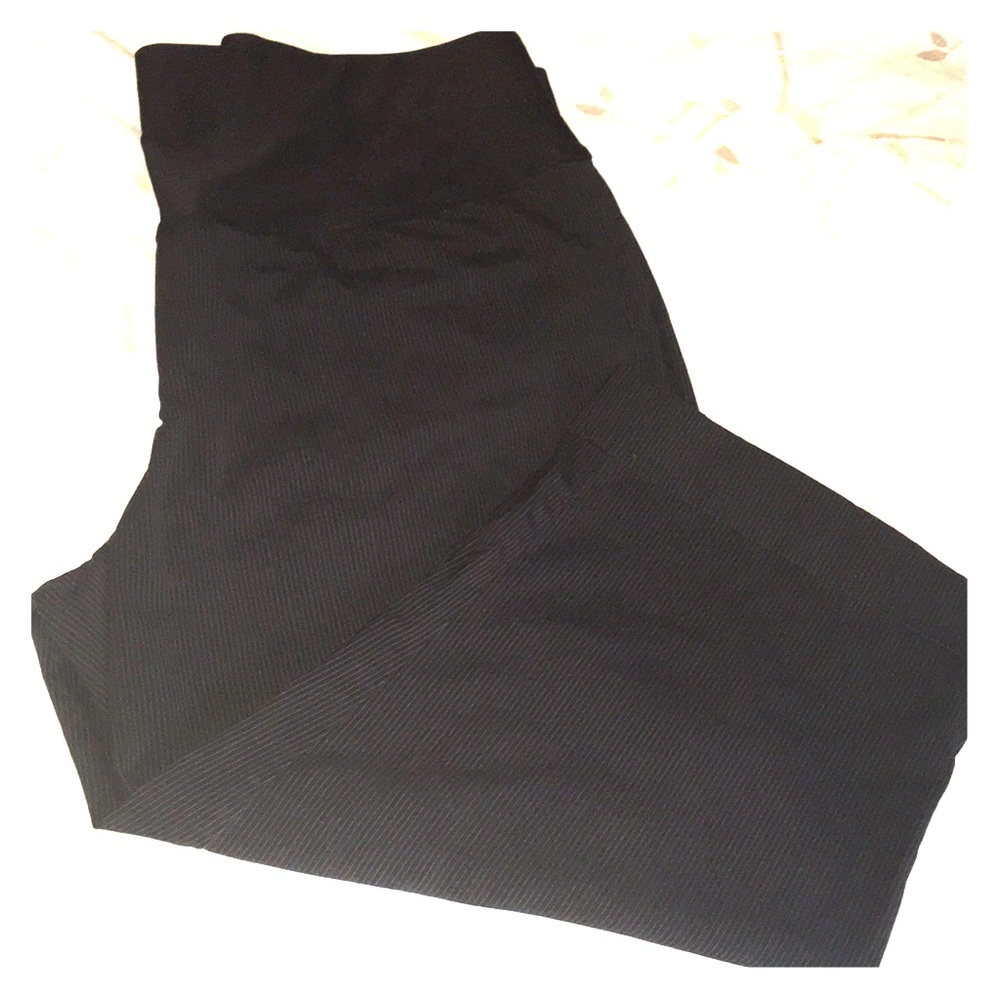 Duo Maternity crop dress pants, black pinstripe L
