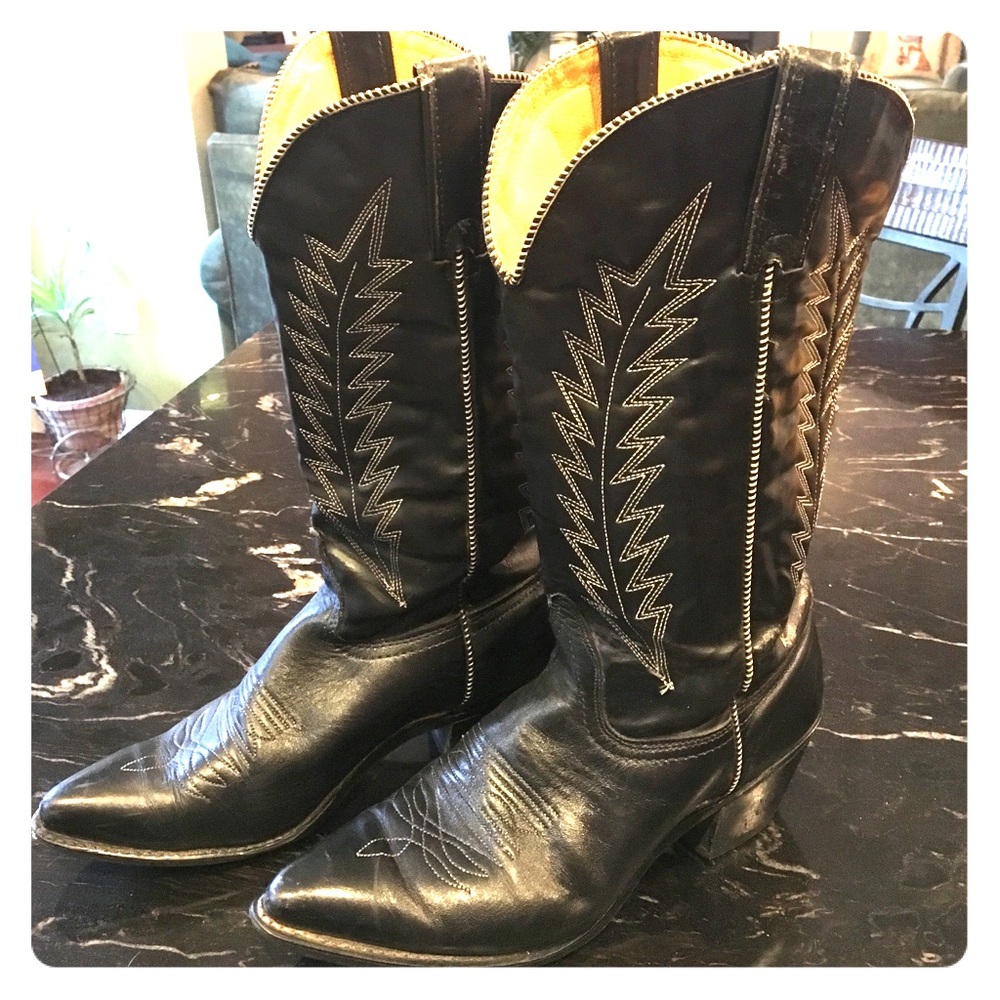 Black cowboy boots