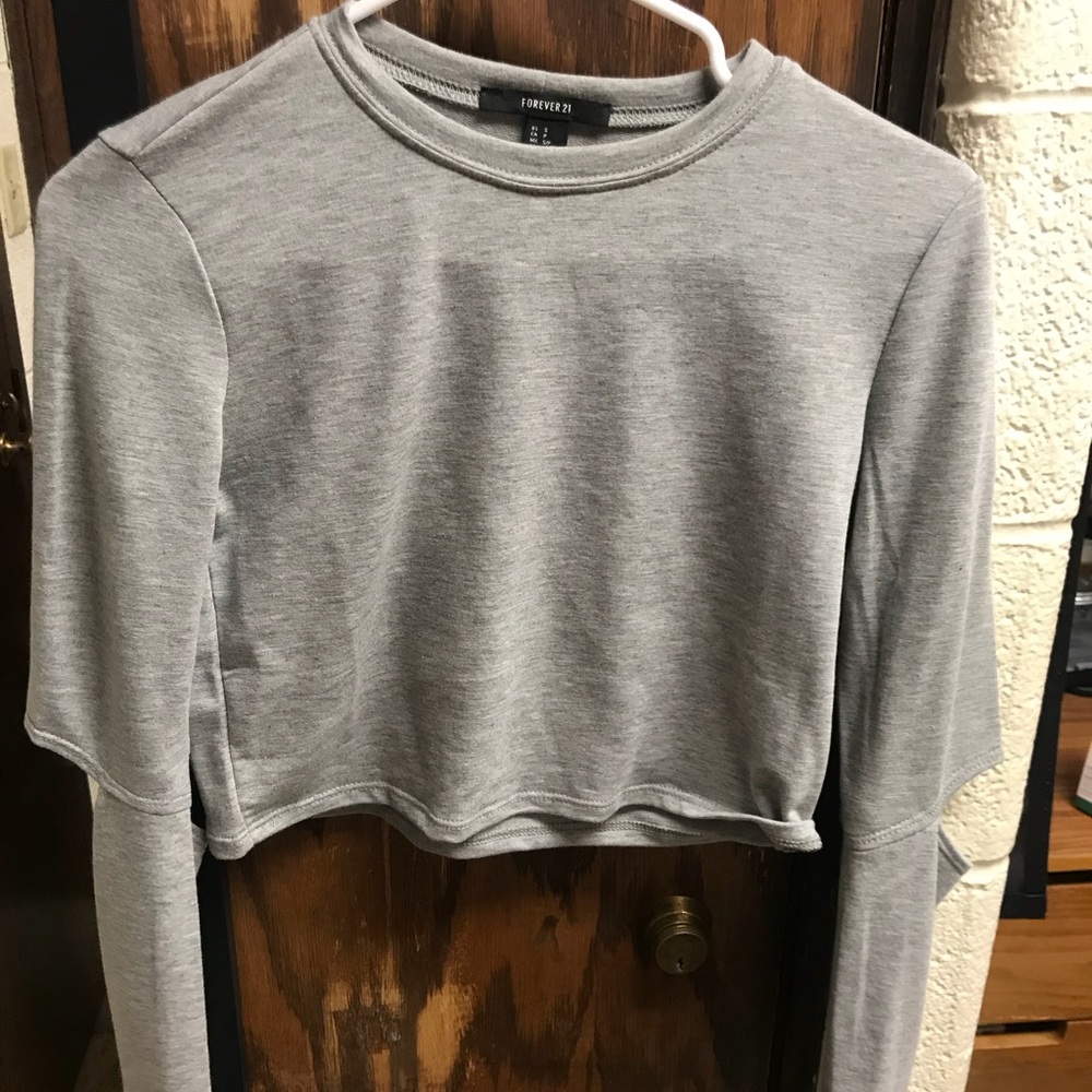 long sleeved crop top