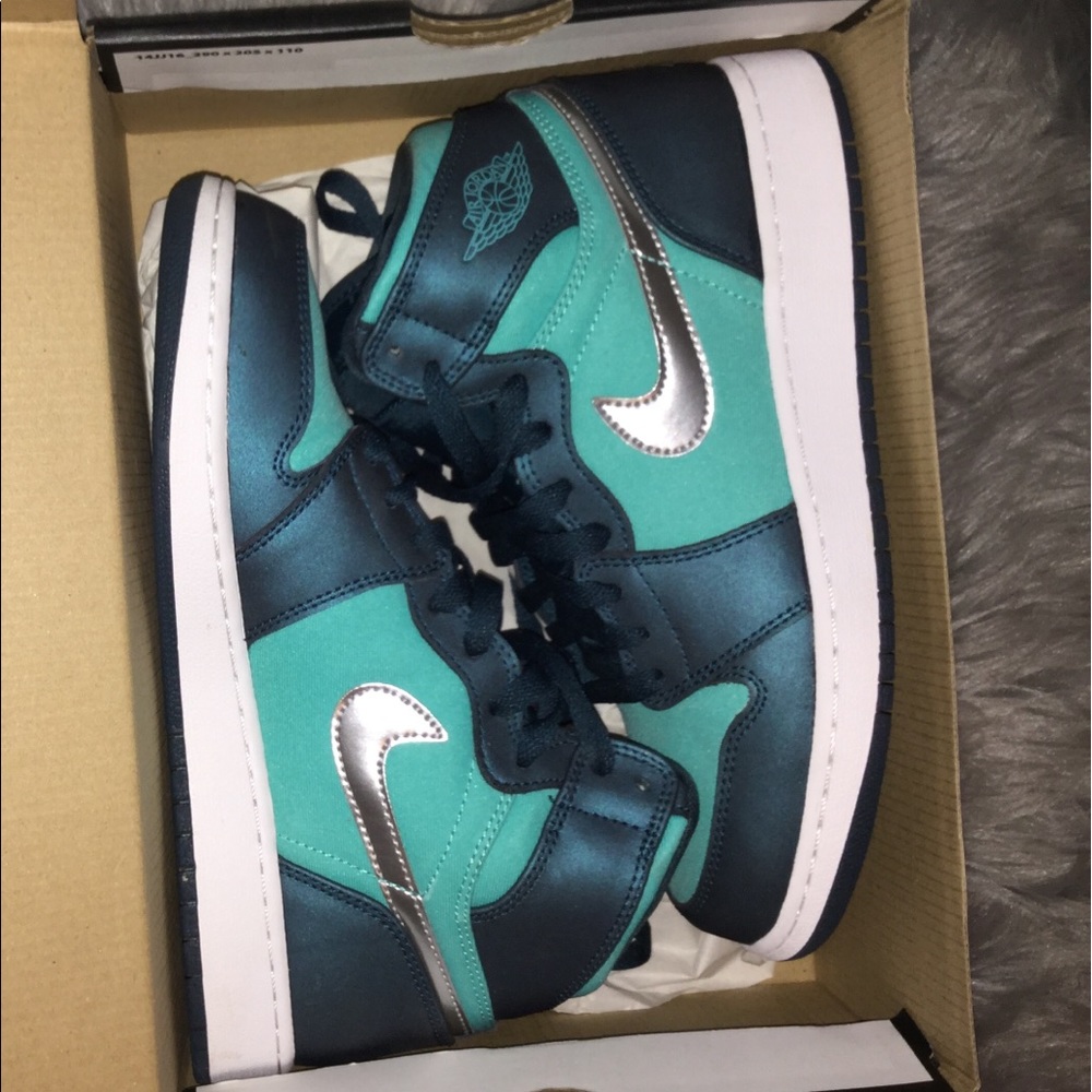 Jordan 1 retro ones