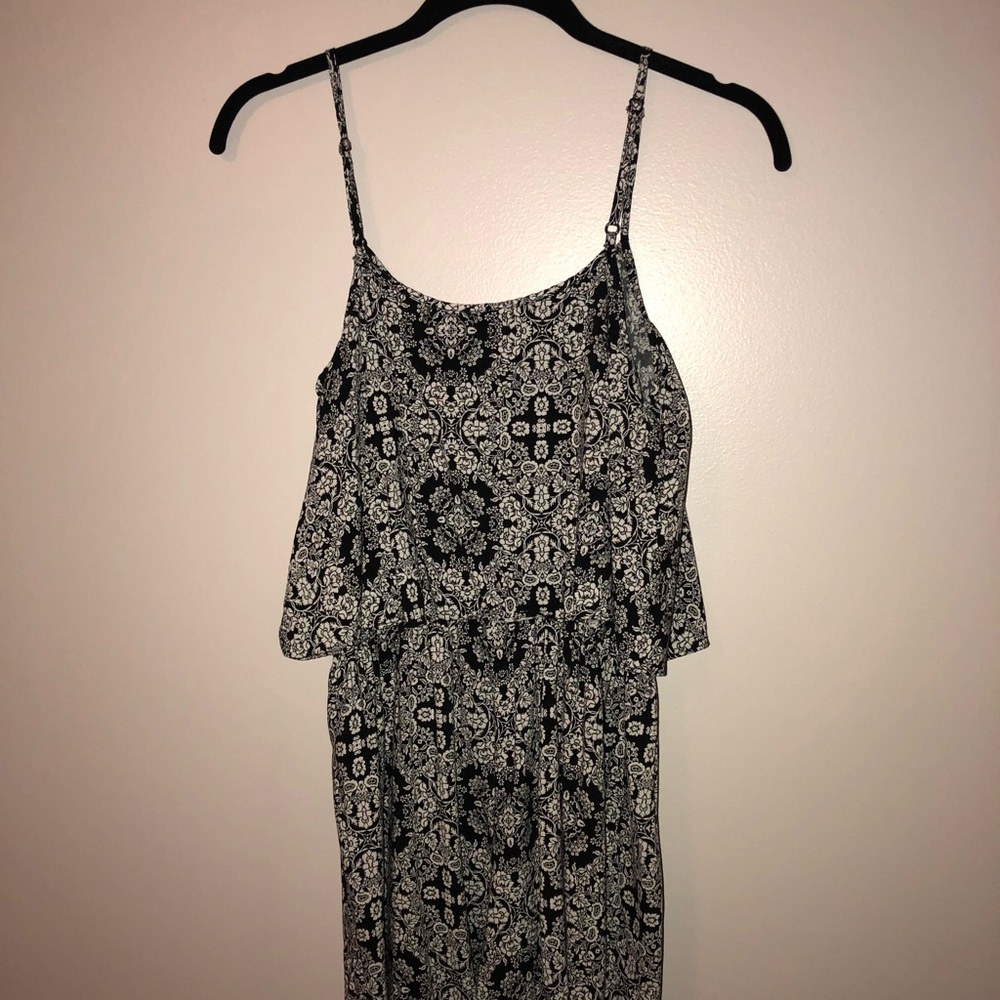 romper - Picture 2 of 3