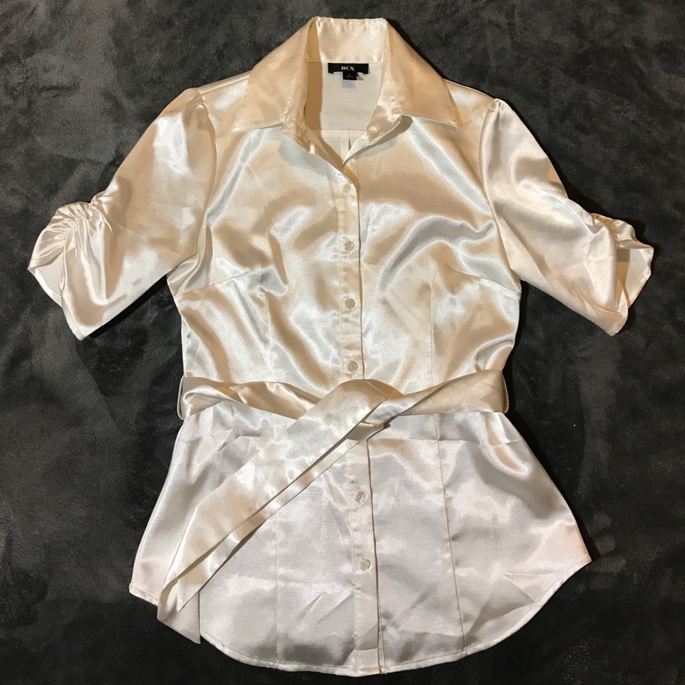 BCX Cream Colored Blouse