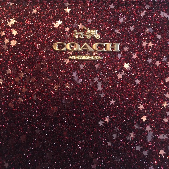 ๐Sold ๐COACH Sparkle Stars wristlet โญ๏ธ - Picture 6 of 6
