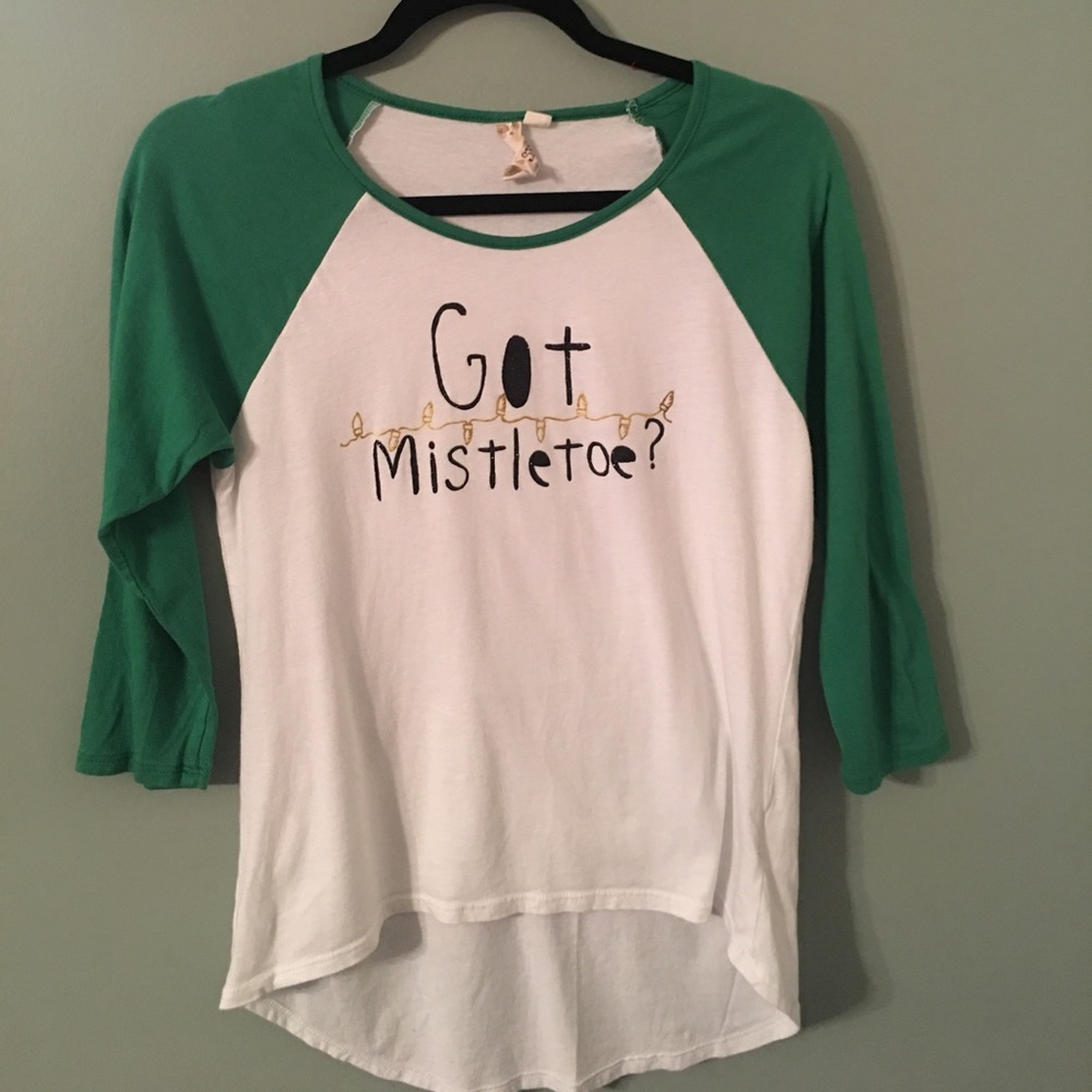 2/$20 Sale ❤️”Got Mistletoe” baseball tee