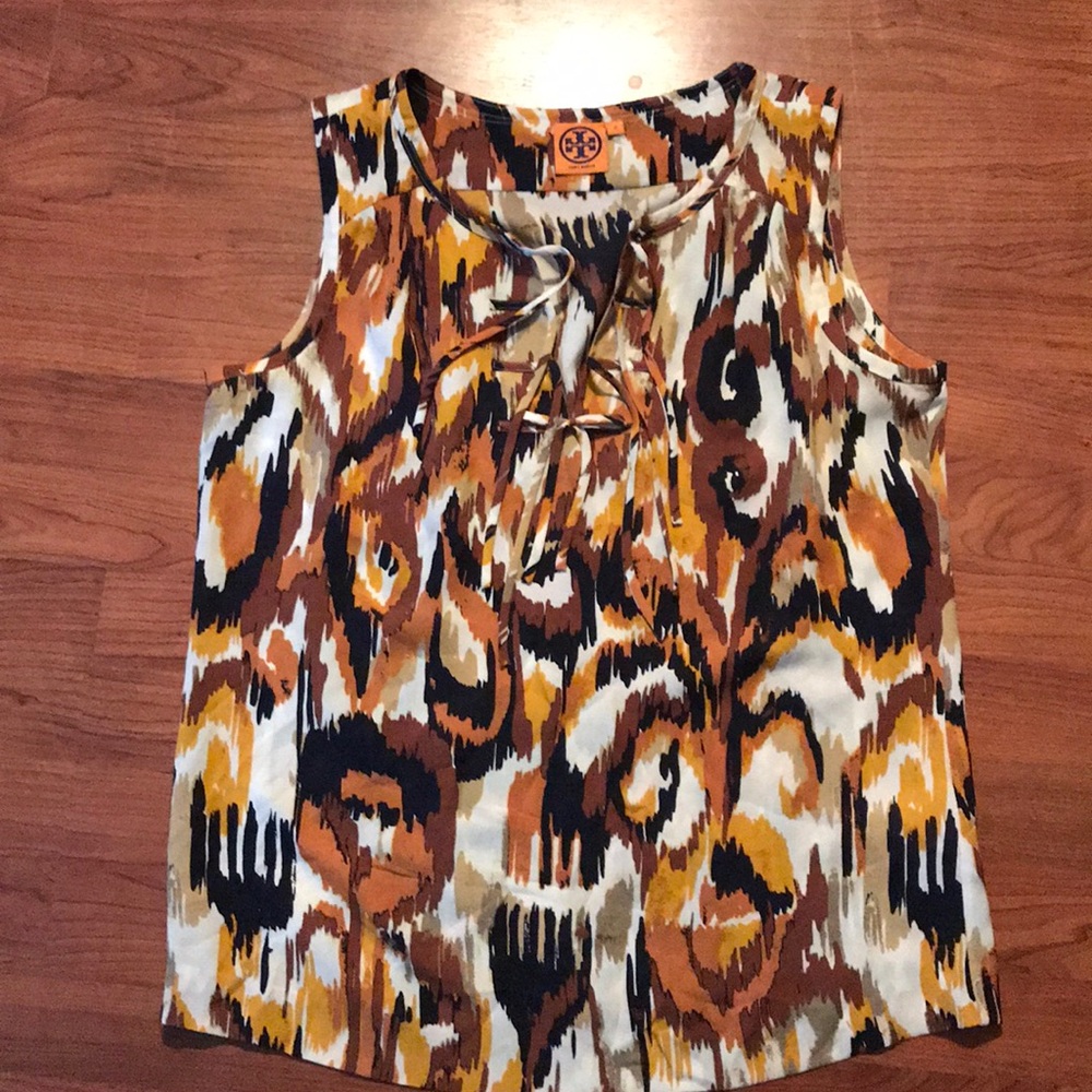Tory Burch sleeveless top! Tan and gold and black!