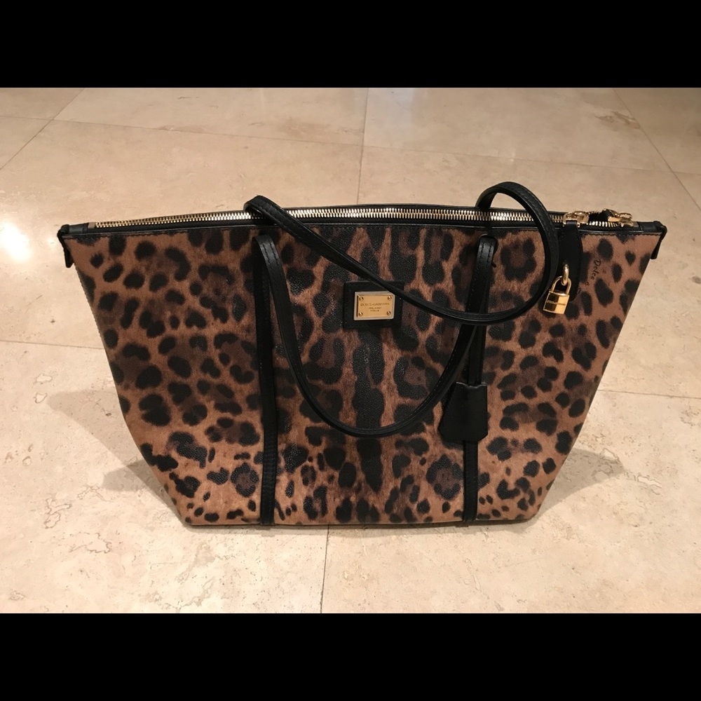 Dolce and gabbana very and new bag