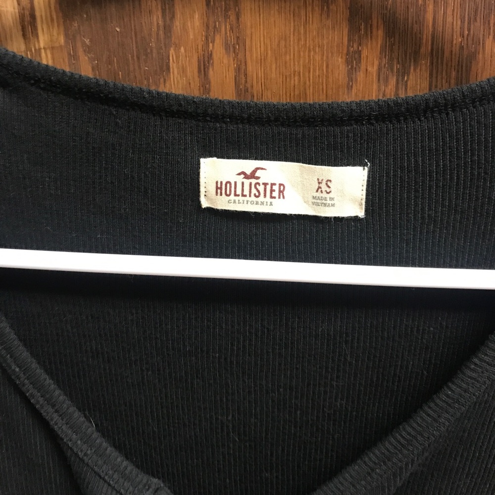 hollister bodysuit - Picture 3 of 4