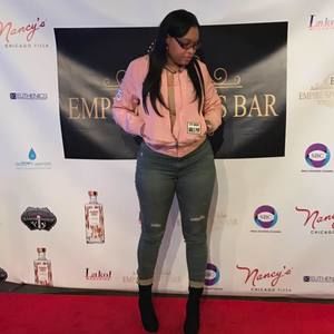 Meet your Posher, Justine