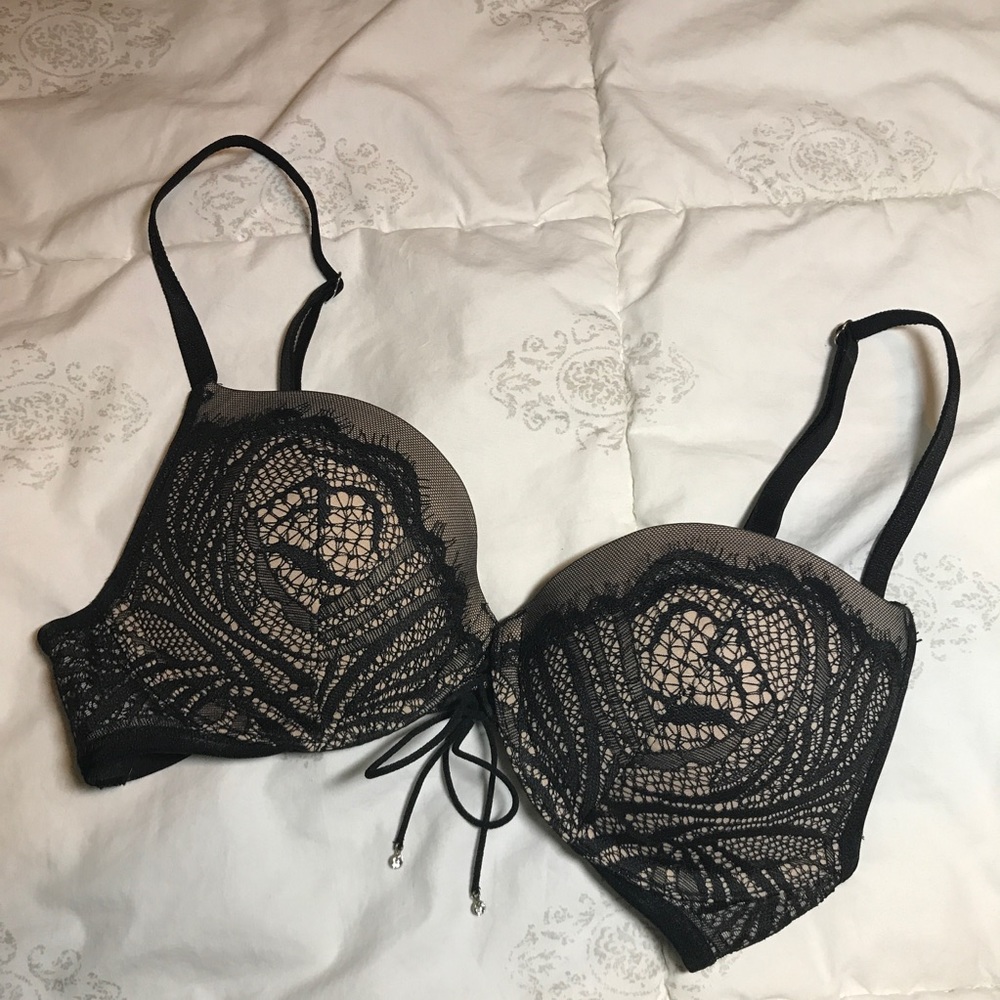 Victoria's Secret lace push-up bra
