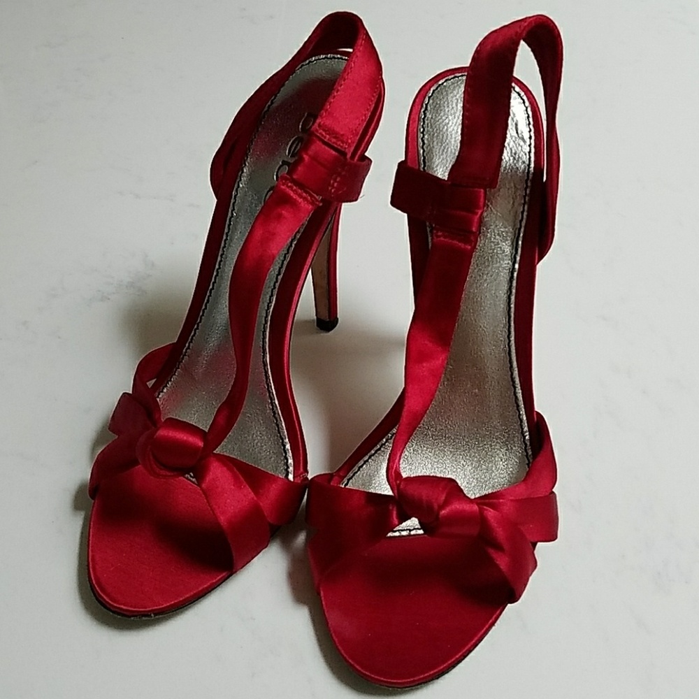 Bebe satin red slingback sandals sz 7