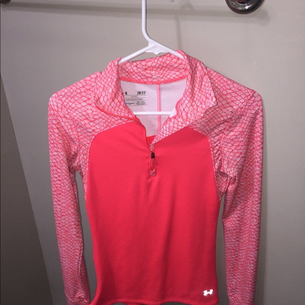Under armour pull over