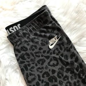Grey Nike Cheetah Leggings