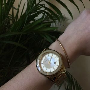 🌿14k gold mother of pearl watch🌿