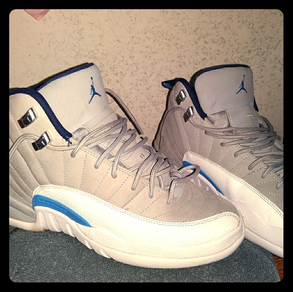 Jordans size 7
