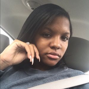 Meet your Posher, Deja