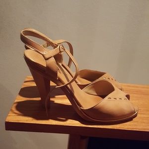 70's leather heel
