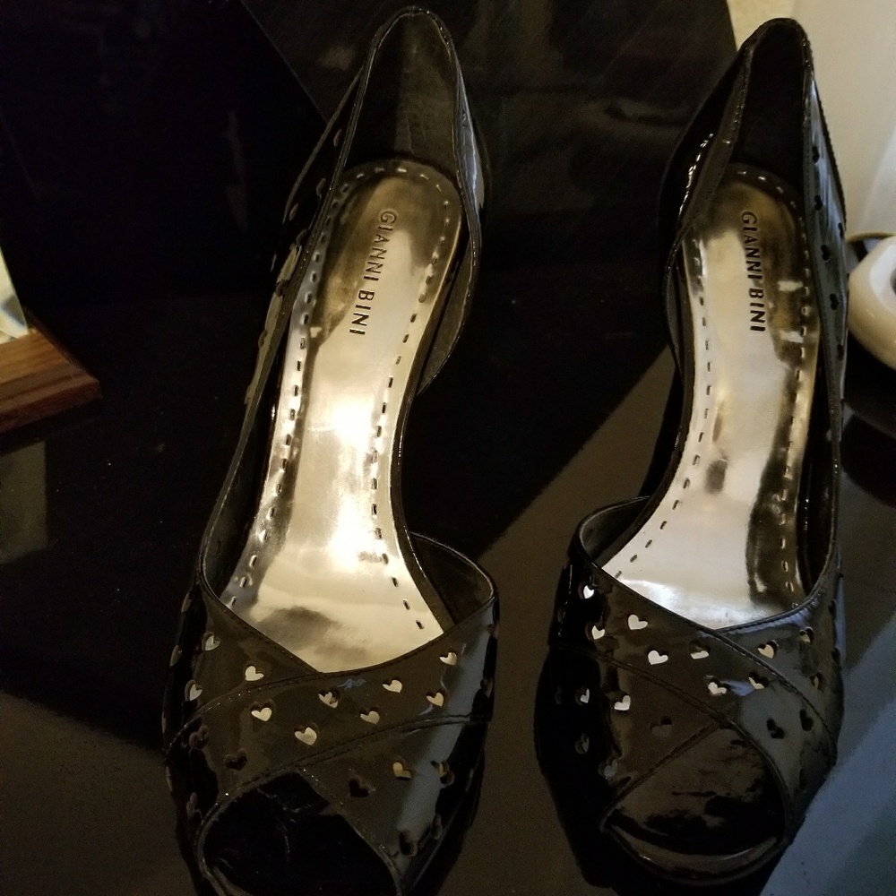 Womans heels
