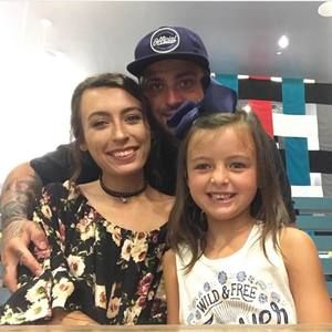 Meet your Posher, Raven