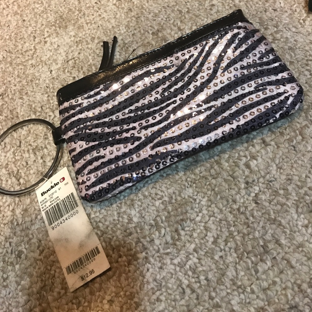 Cosmetic bag