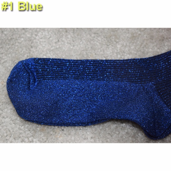 NWT Women's Socks Glitter Blue Red Christmas - Picture 3 of 7